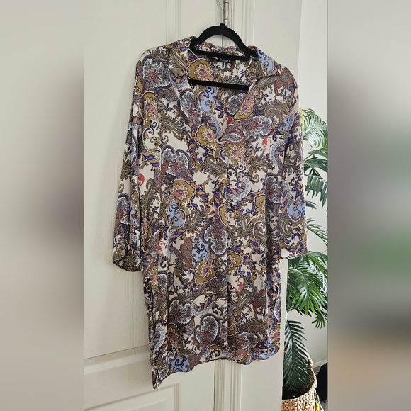 Zara Dresses & Skirts - Zara Silky/satiny Paisley Print Tunic Dress